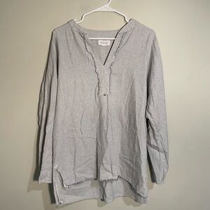 Velvet By Graham and Spencer White and Black Striped Oversize Cotton Top Medium